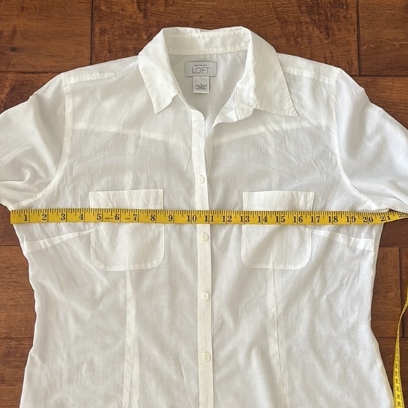 Loft Classic White Women's Button-Up Shirt - Picture 10 of 11